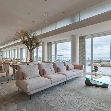 De Baak Seaside Hotell 3*