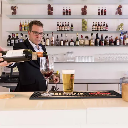 Hotel De Baak Seaside 3*