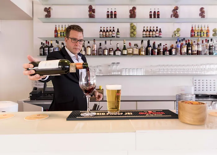 Hotel De Baak Seaside 3*